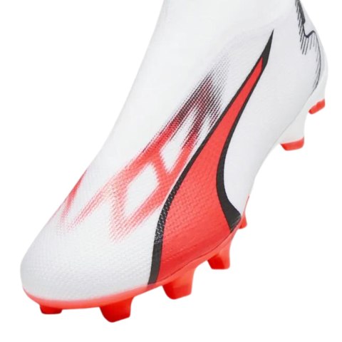 Buty piłkarskie Puma Ultra Match+ LL FG/AG 107511 01