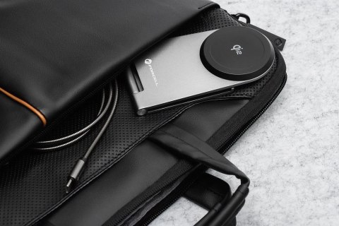 Ładowarka Indukcyjna Flip Charge Qi2 MagSafe 15W USB-C Aluminiowa