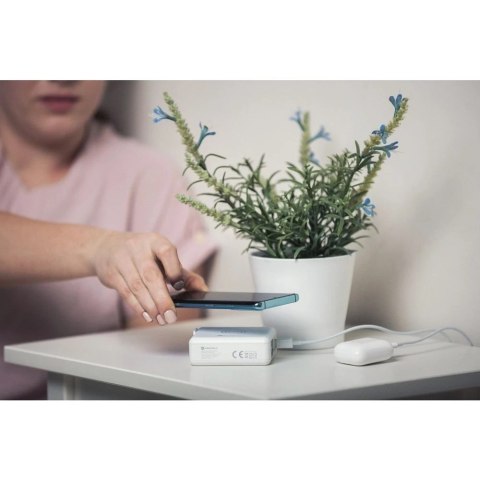 Ładowarka podróżna Forcell 4w1 8000mAh QC3.0 USB-C Powerbank Indukcja