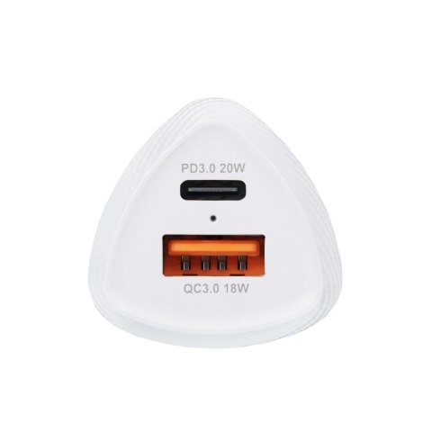 Ładowarka samochodowa Forcell Carbon 38W PD 3.0 + QC 3.0 USB-C i USB