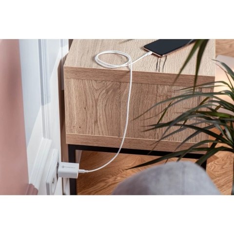 Szybka Ładowarka Forcell 25W PD QC 4.0 USB-C + kabel USB C do USB C biała