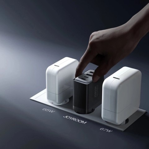 Joyroom TCG02 GaN 67W - szybka ładowarka 2× USB-C + 2× USB-A + kabel 100W