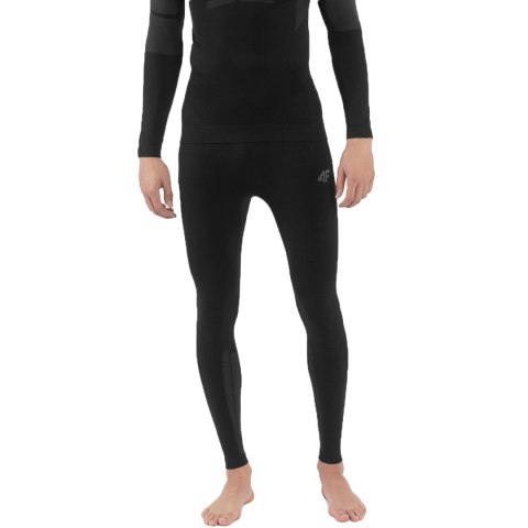 Legginsy termoaktywne męskie 4F M104 głęboka czerń 4FAW23USEAM104 20S Legginsy termoaktywne męskie 4F M104 głęboka czerń 4FAW23USEAM104 20S