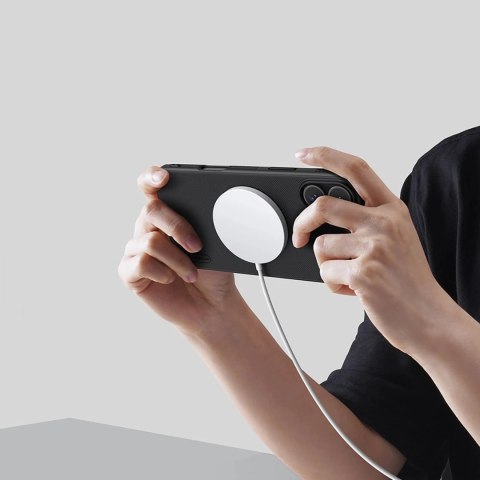 Etui do iPhone 16 Nillkin Shield Pro Magnetic Case Czarny