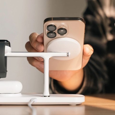 Ładowarka 3w1 Ringke Qi2 MagSafe do iPhone Apple Watch AirPods