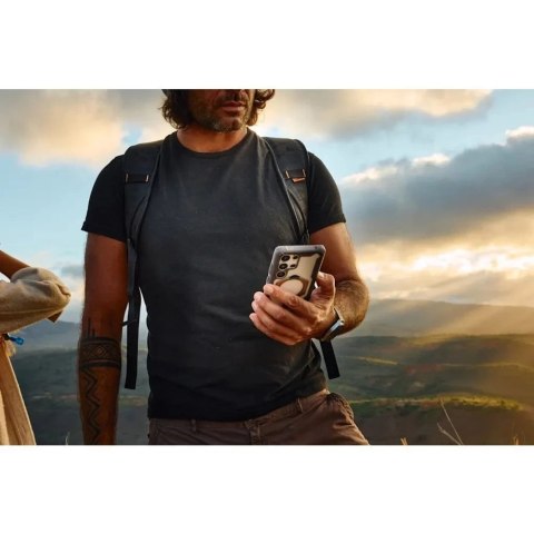 Etui do Samsung Galaxy S25 Ultra UAG Plasma XTE Magnet MagSafe Clear