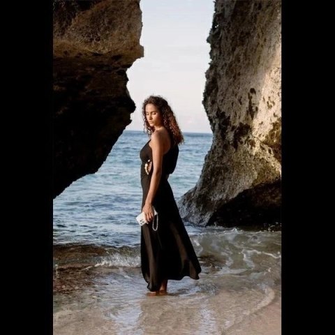 Etui do iPhone 16 Pro Max UNIQ Lumino MagSafe Srebrne