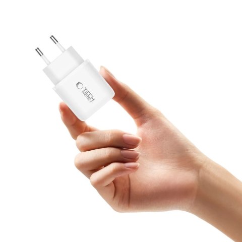 Ładowarka Tech-Protect NCA20 20W PD QC3.0 + Kabel Lightning Biała