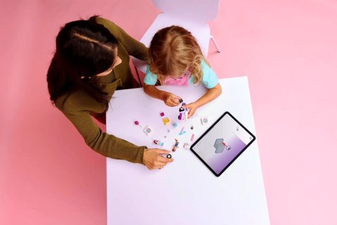 LEGO Friends 42675 Samochód dostawczy z tortem w kształcie jednorożca