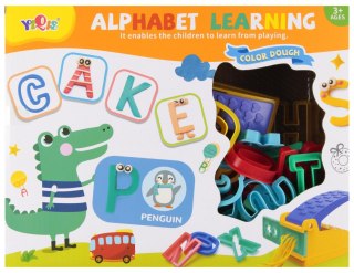 Masa plastyczna z akcesoriami Literki MEGA CREATIVE 570733