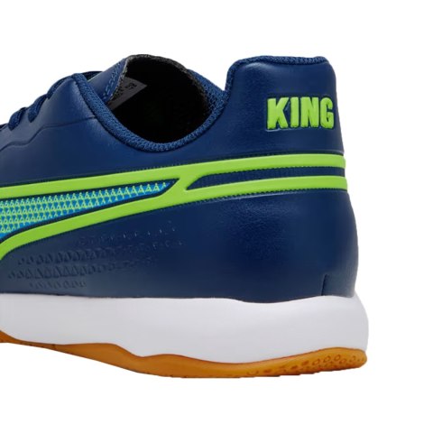 Buty piłkarskie Puma King Match IT 107261 02