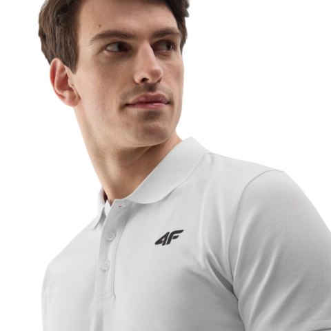Koszulka męska polo 4F M130 biała 4FWSS24TPTSM130 10S Koszulka męska polo 4F M130 biała 4FWSS24TPTSM130 10S