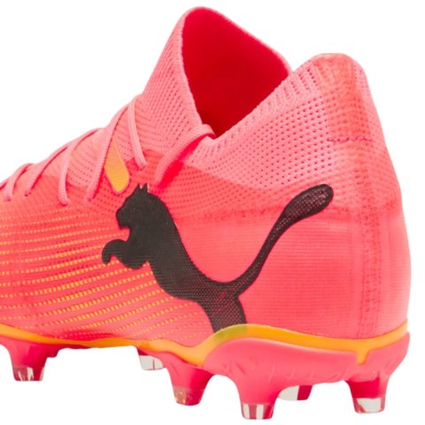 Buty piłkarskie Puma Future 7 Match FG/AG 107715 03