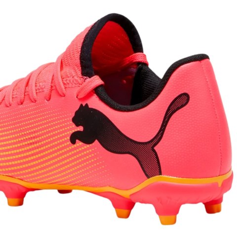 Buty piłkarskie Puma Future 7 Play FG/AG 107723 03