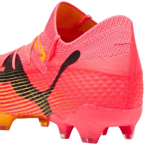 Buty piłkarskie Puma Future 7 Ultimate FG/AG 107599 03