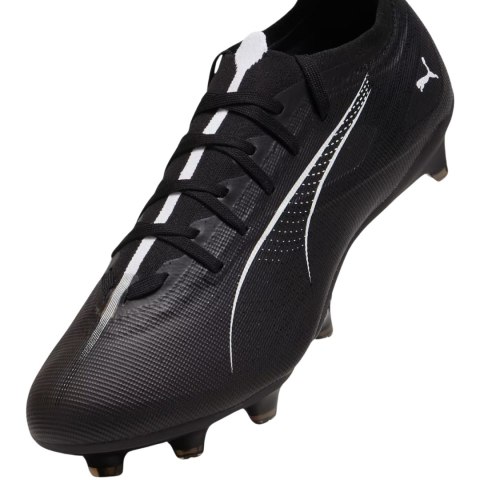 Buty piłkarskie Puma Ultra 5 Match FG/AG czarne 107687 02