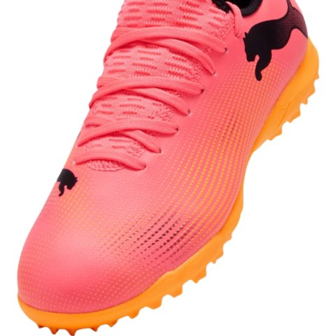 Buty piłkarskie dla dzieci Puma Future 7 Play TT 107737 03