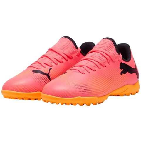 Buty piłkarskie dla dzieci Puma Future 7 Play TT 107737 03