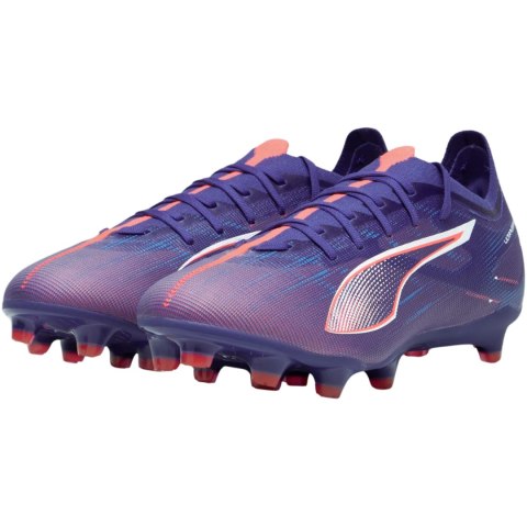 Buty piłkarskie Puma Ultra 5 Match FG/AG 107687 01