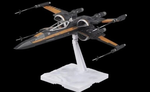 Revell 01216 1/72 Star Wars Poe's X-Wings Fighter