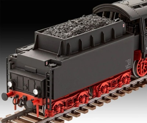 Revell 02166 1/87 Express locomotive BR03