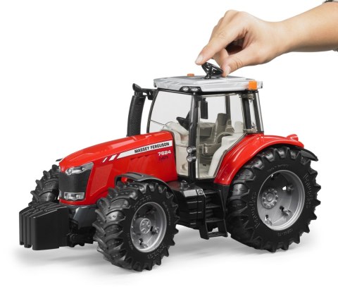Traktor Massey Ferguson 7600 BRUDER BR-03046