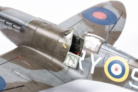 Eduard 11153 Spitfire Story The Sweeps Spitfire Mk.Vb 1:48